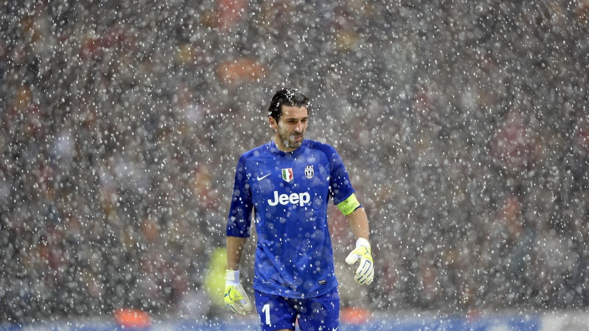 _女单争冠激烈，悬念直至最后一刻_，女单夺冠